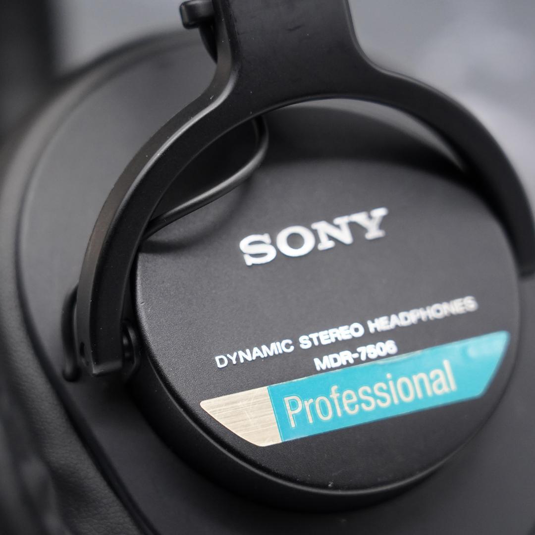 ★ SONY MDR-7506 プロフェッショナルヘッドフォン　美品