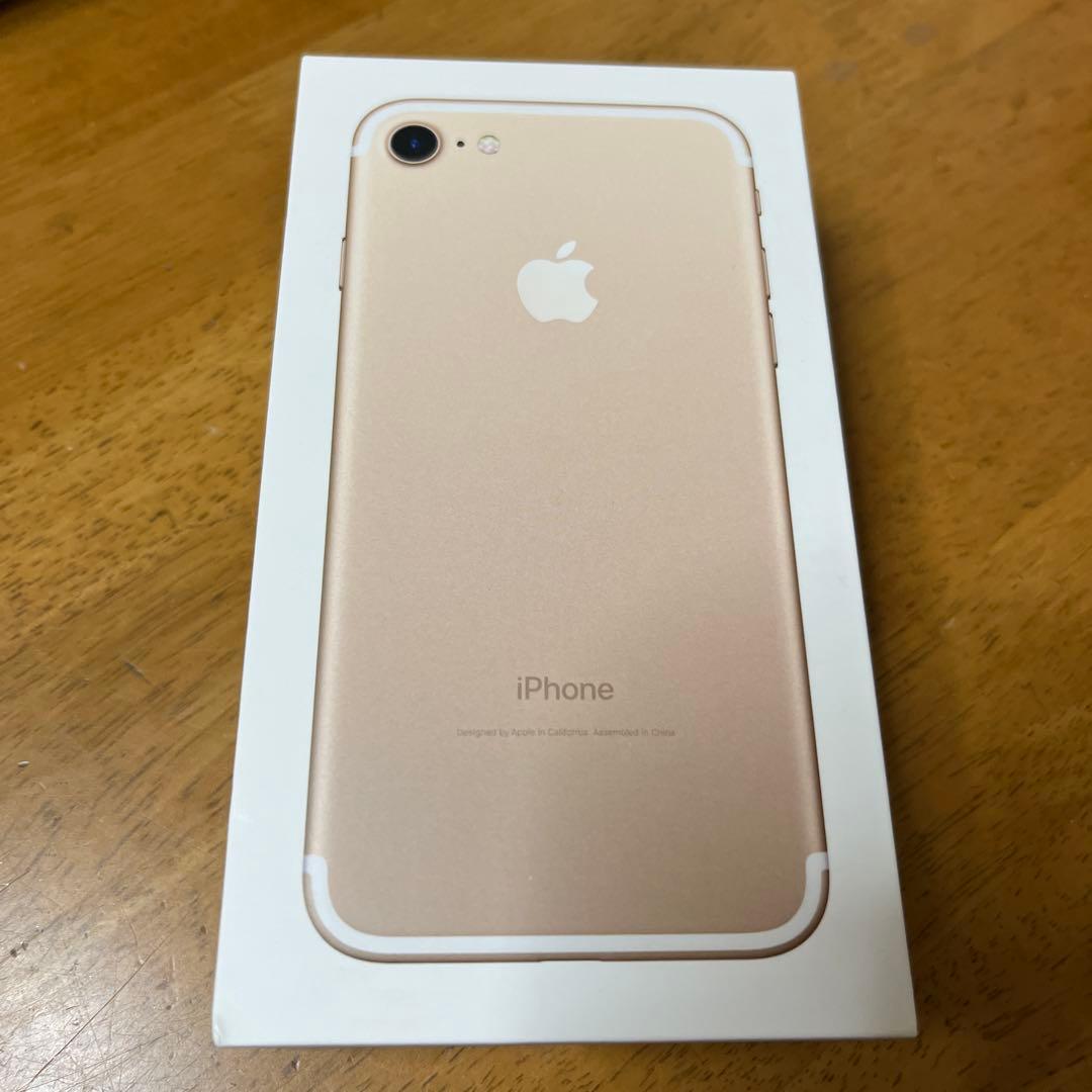 新品未使用 iPhone7 32GB