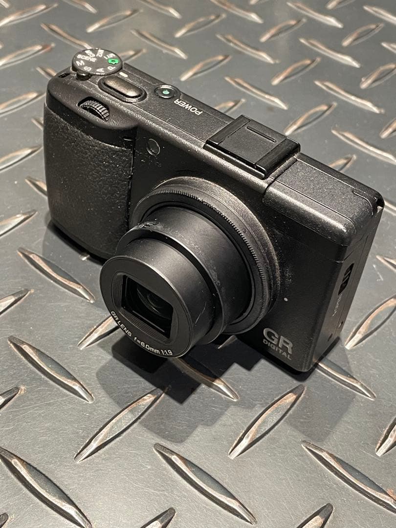 美品「RICOH GR DIGITAL Ⅲ」コンパクトデジタルカメラ