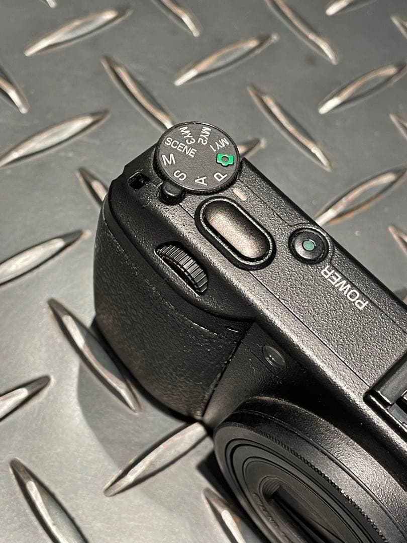 美品「RICOH GR DIGITAL Ⅲ」コンパクトデジタルカメラ