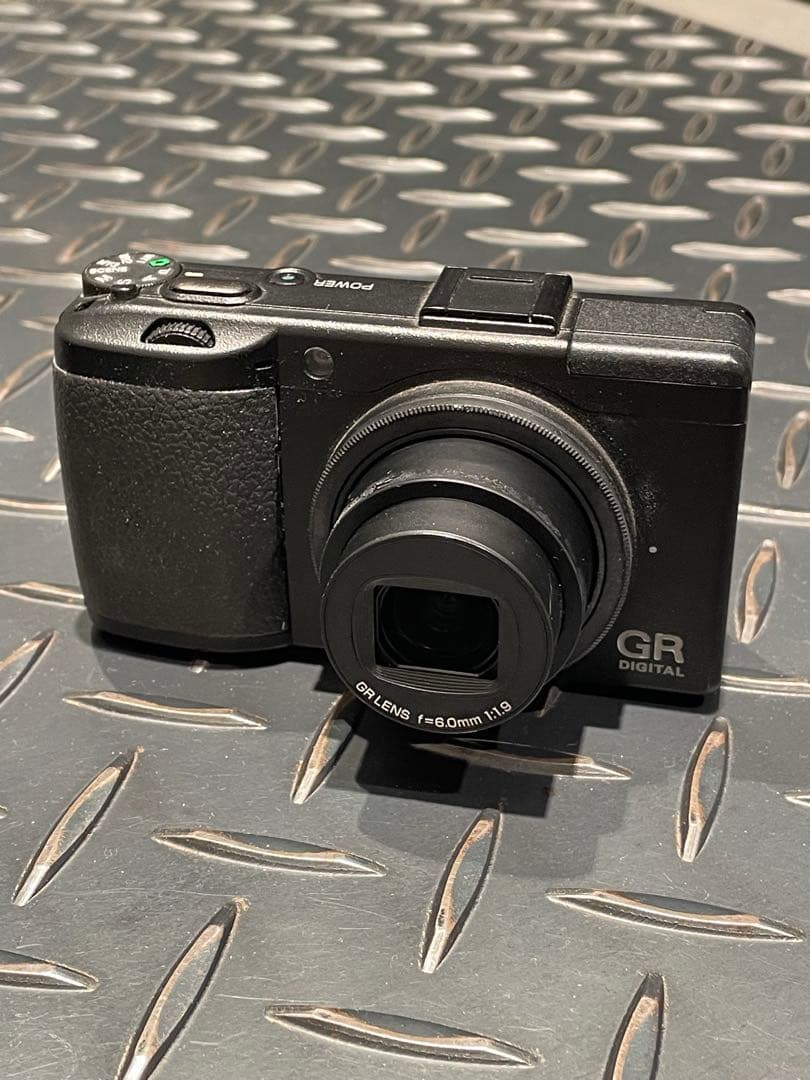 美品「RICOH GR DIGITAL Ⅲ」コンパクトデジタルカメラ