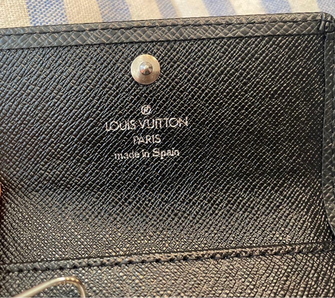 新品未使用箱付き　ルイ ヴィトン キーケース タイガ黒　ミュルティクレ6 正規品