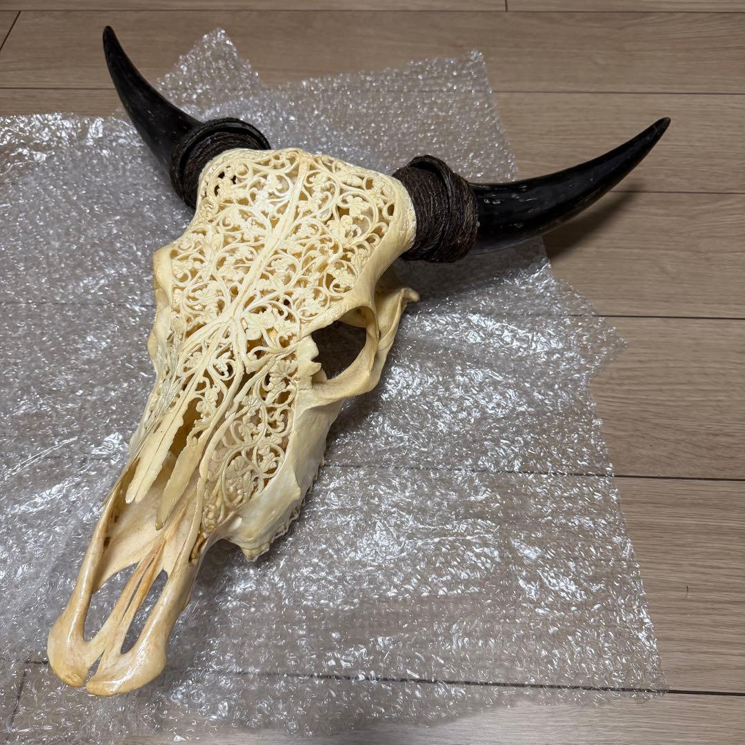 値下げしました！バッファロースカル　牛頭蓋骨　壁掛け彫像　カウボーイ　アメカジ