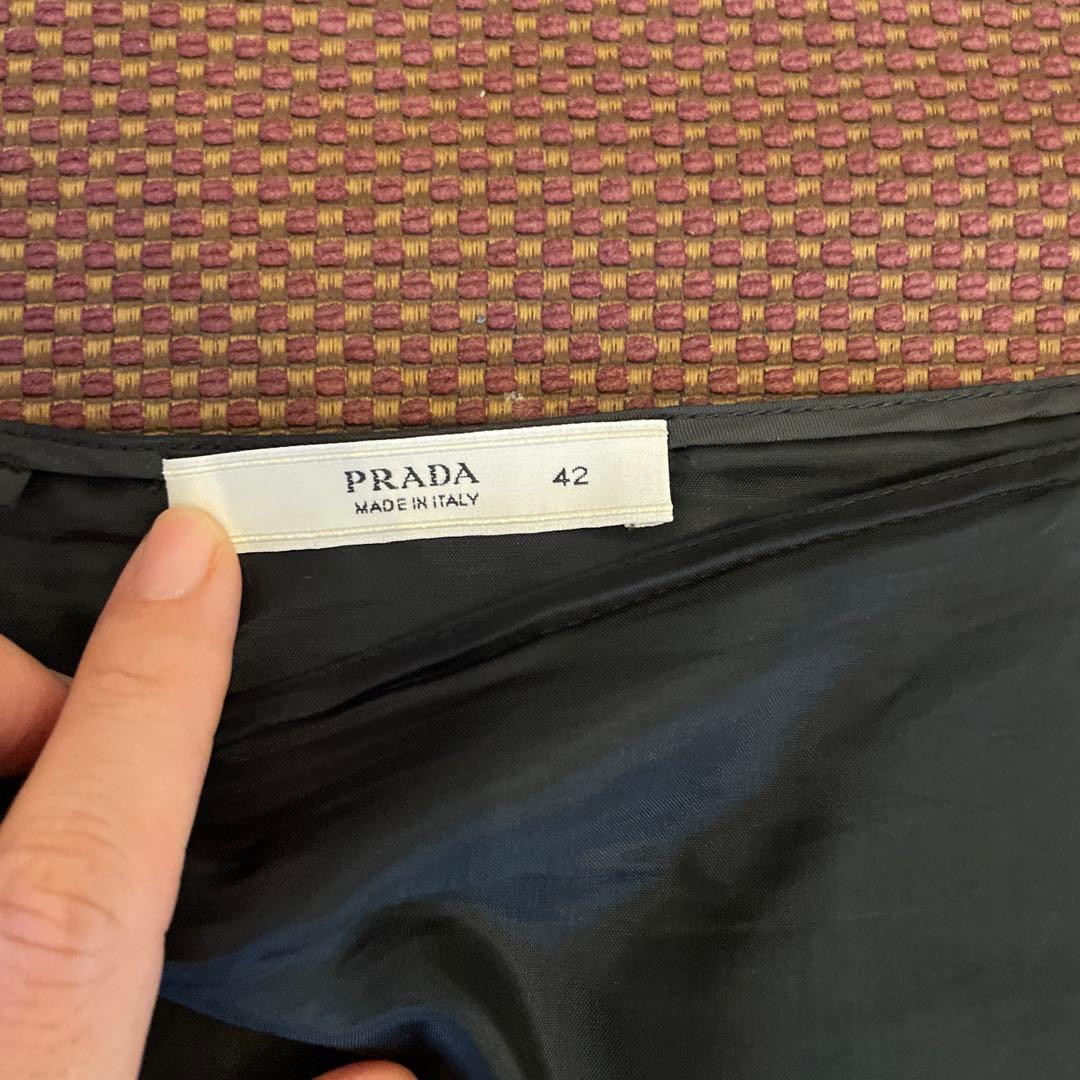 PRADAプリーツスカート　サイズ42