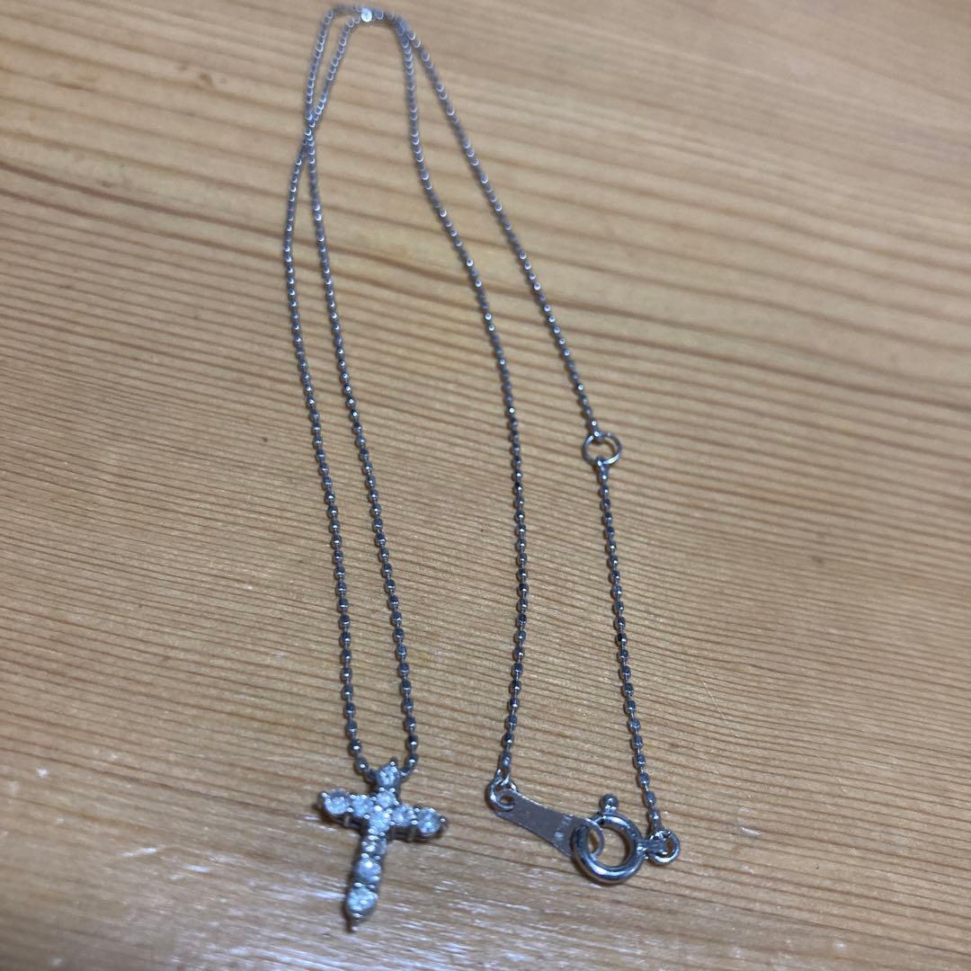 クロスネックレス