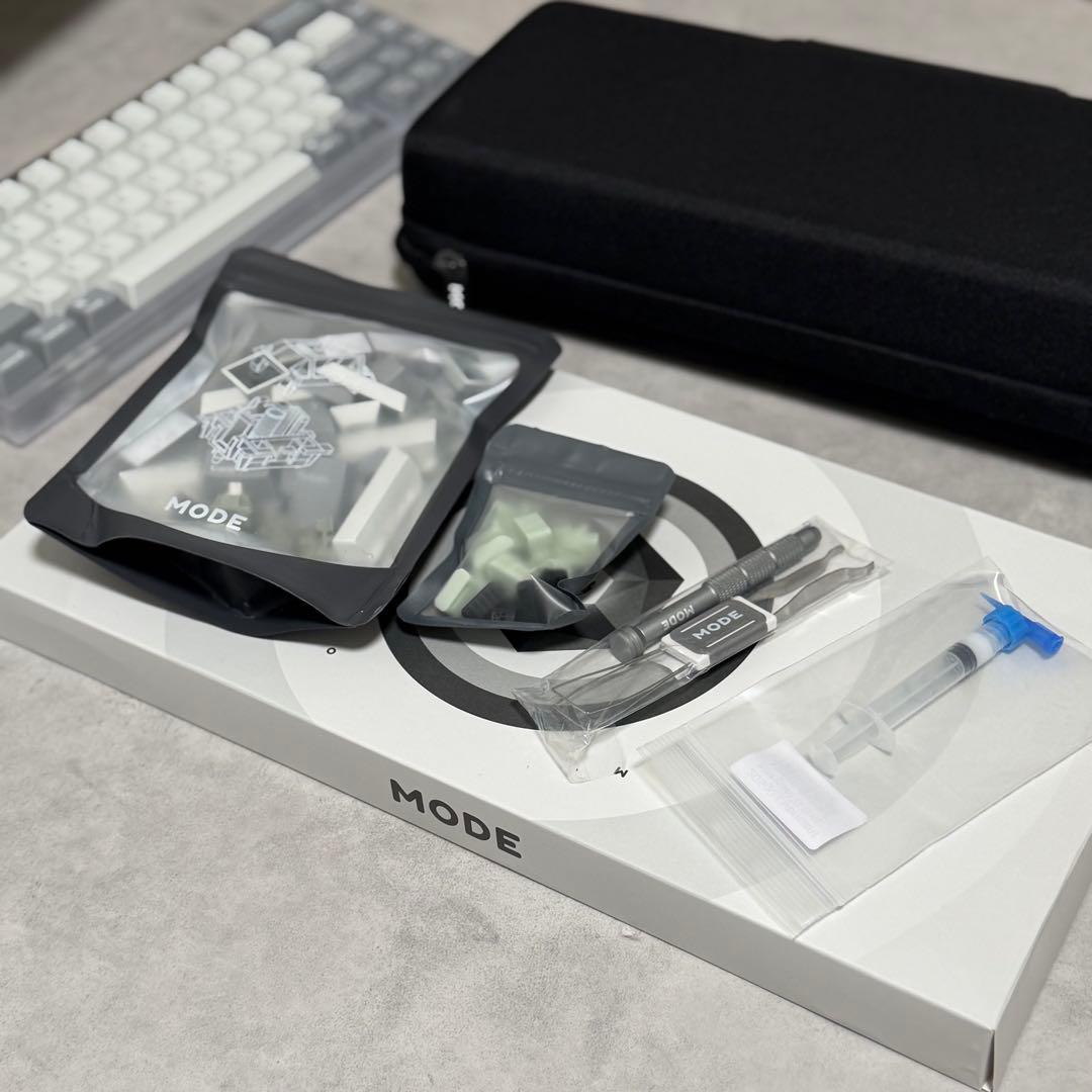 Mode Designs SixtyFive 自作キーボード