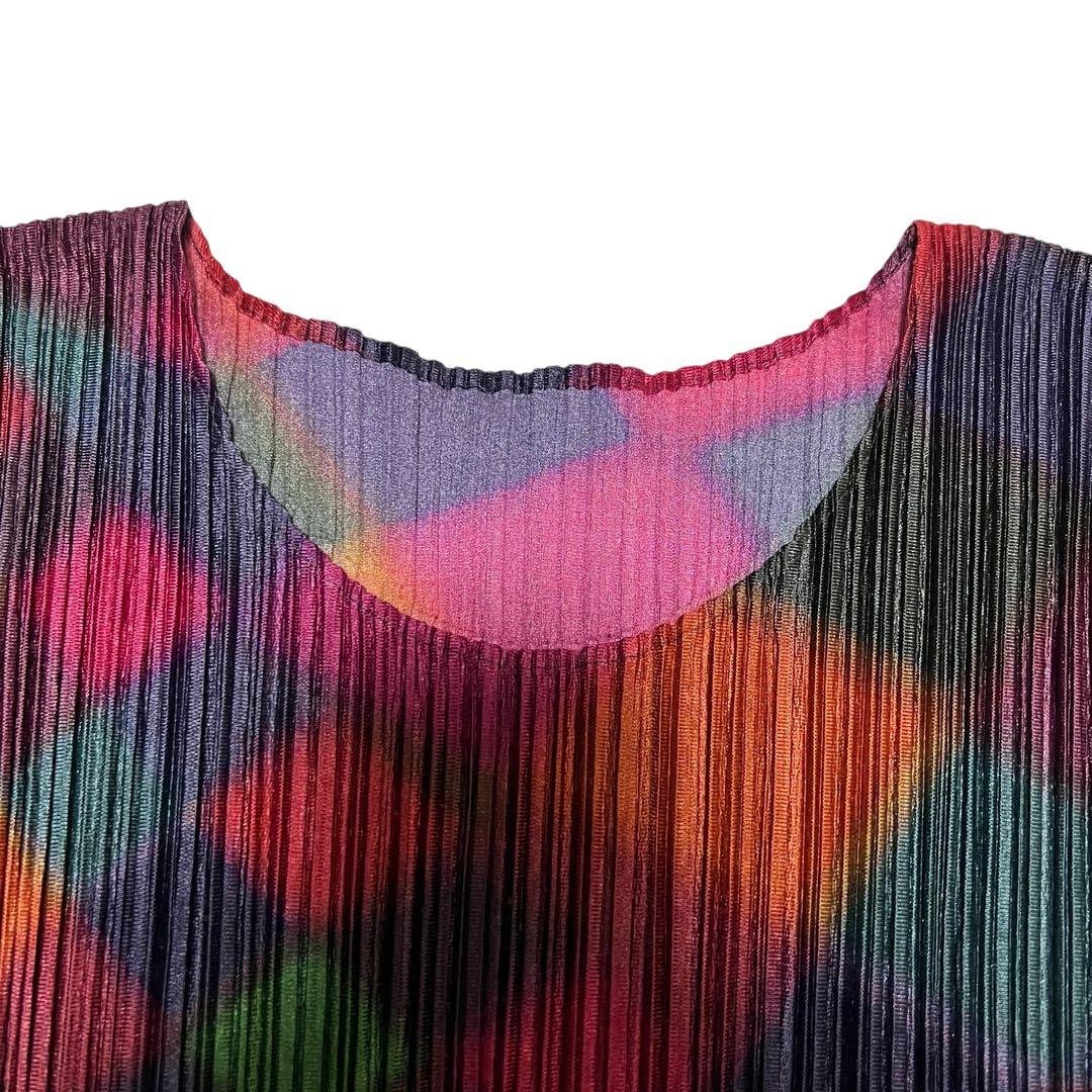 プリーツプリーズ 長袖シャツ カットソー L相当3 マルチカラー 総柄 ネオン