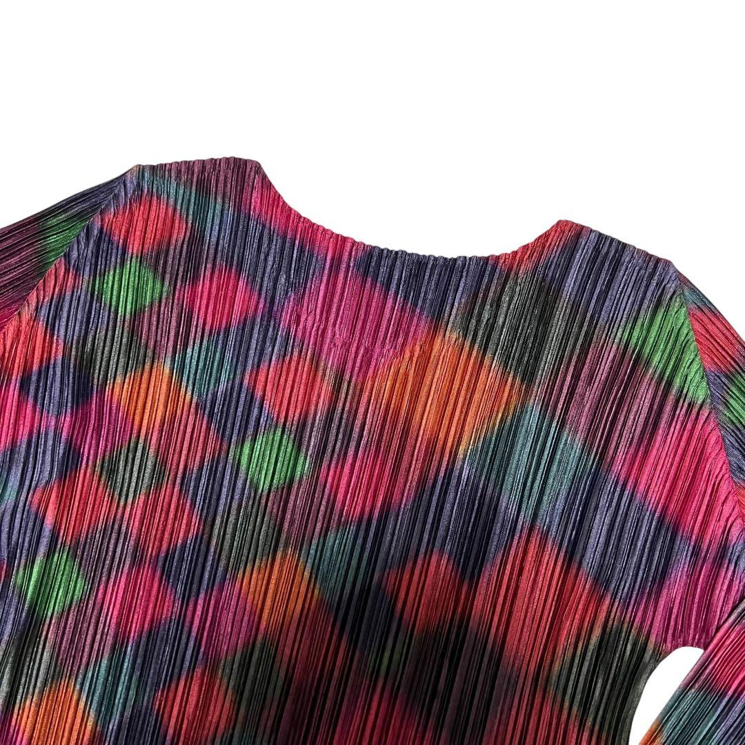 プリーツプリーズ 長袖シャツ カットソー L相当3 マルチカラー 総柄 ネオン