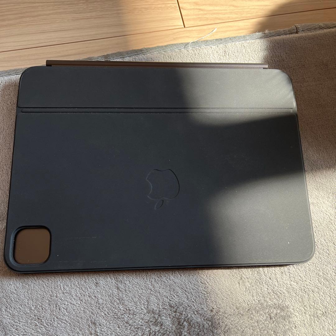 Apple MWR23J/A キーボード　カバー　iPad