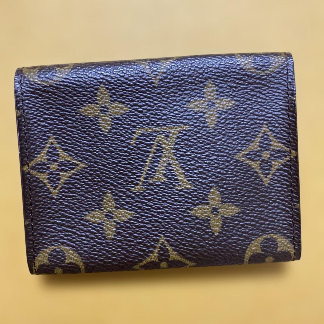 LOUIS VUITTON モノグラム名刺入れ