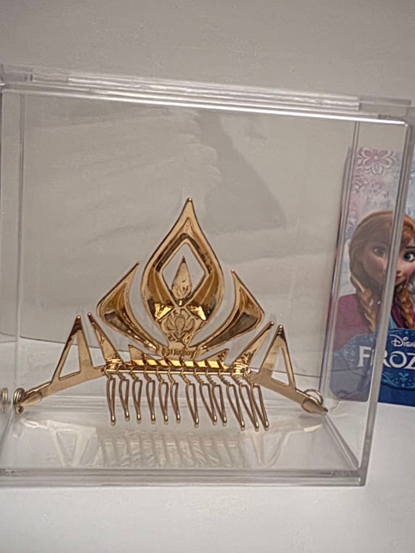 シークレットハニー シーハニ ティアラ エルサ 戴冠式