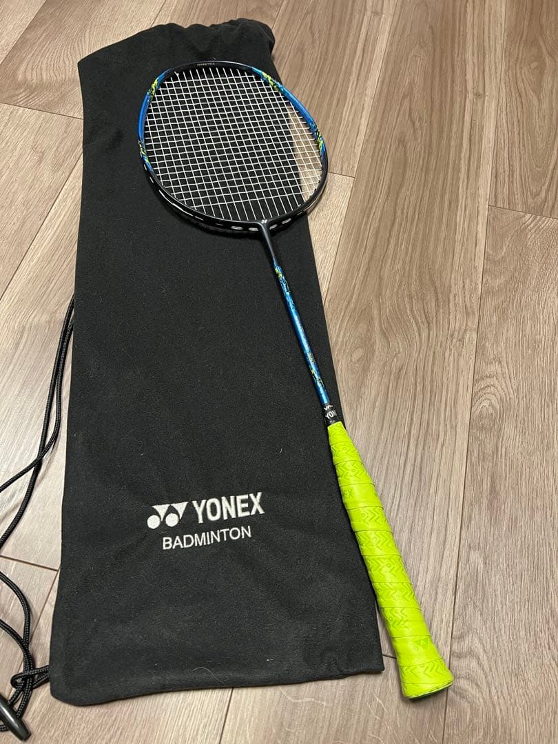 YONEX NANOFLARE 700 バドミントンラケット 5UG6