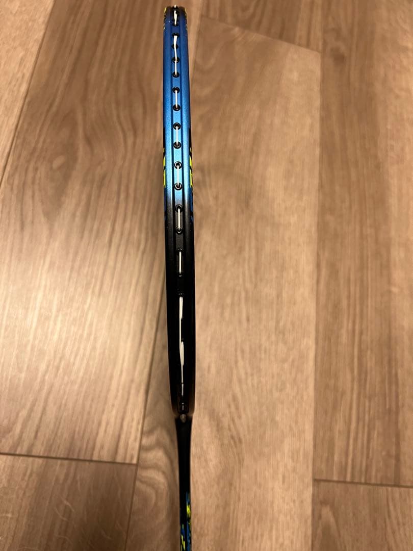 YONEX NANOFLARE 700 バドミントンラケット 5UG6