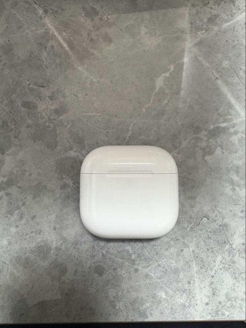 AirPods4 ノイズキャンセリング付き　右耳