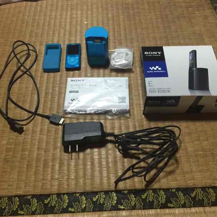 SONY ウォークマン Eシリーズ 青