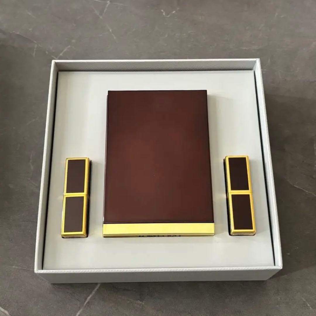 TOM FORD アイシャドウ(コニャックローズ)＆リップ2本セット