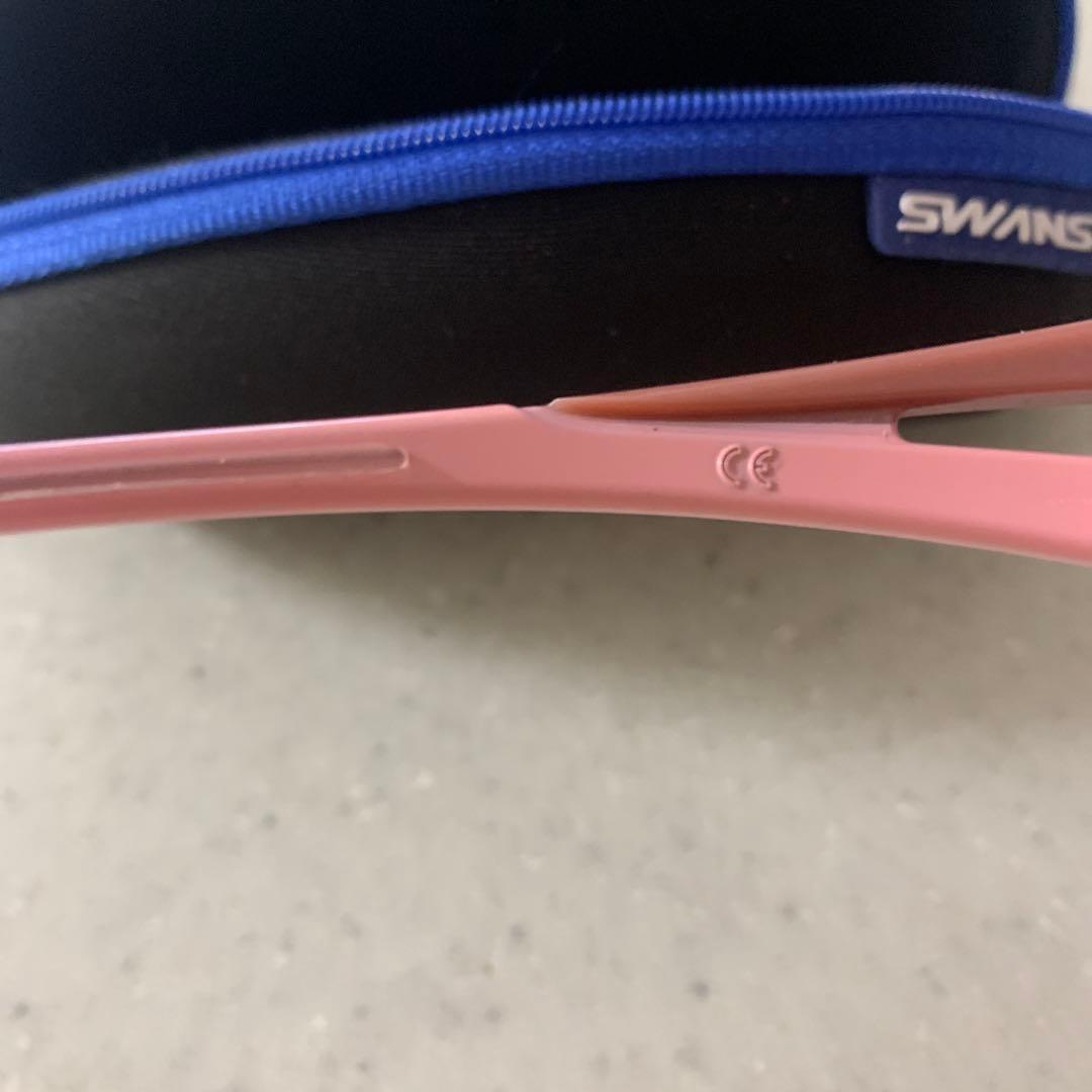 マラソン　SWANS ピンク サングラス ケース付き