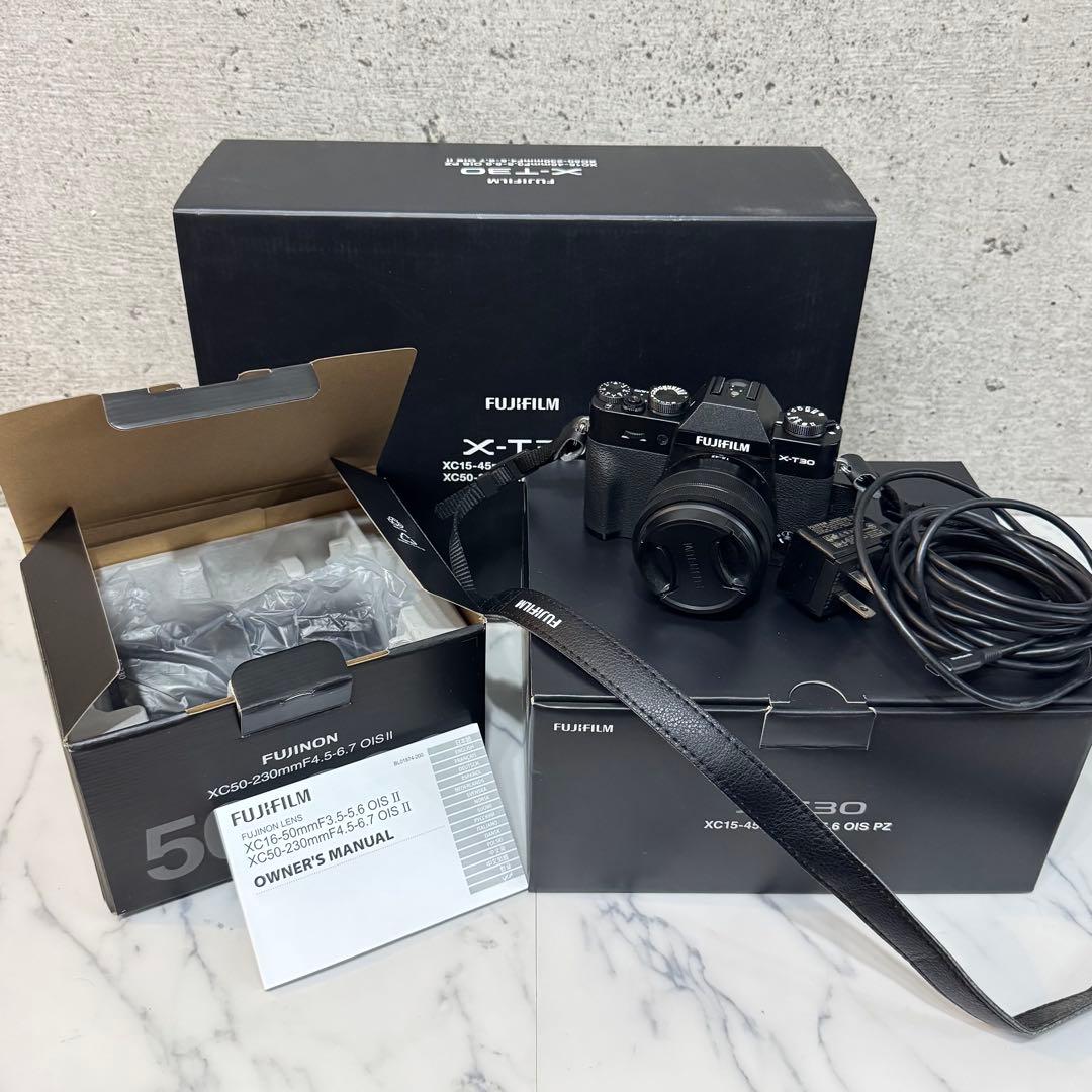 FUJIFILM X-T30 ブラック　レンズ2点　キット　黒　富士フィルム