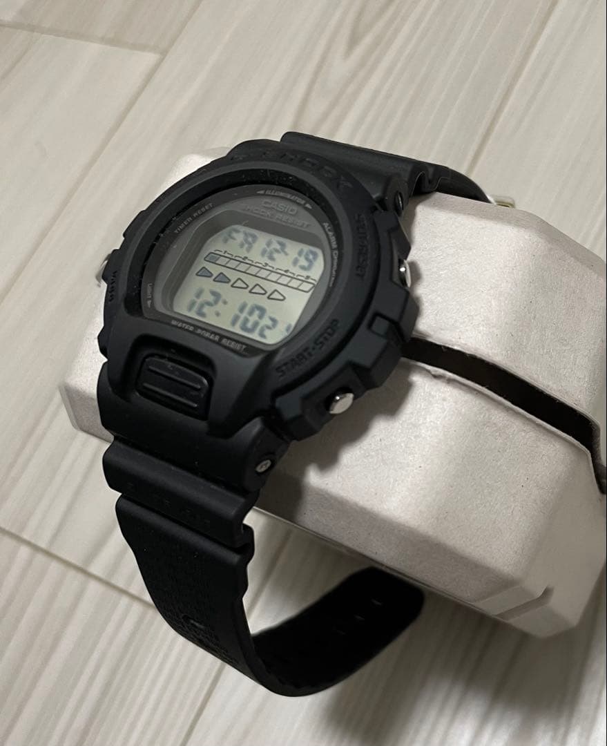 時計 G-SHOCK DW-6640RE-1JR