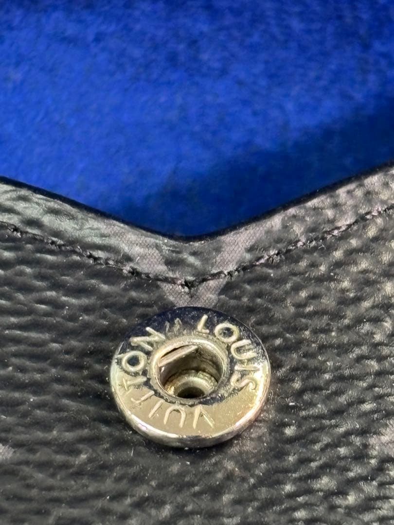 Louis Vuitton エテュイカルトアルセーヌ GI0198