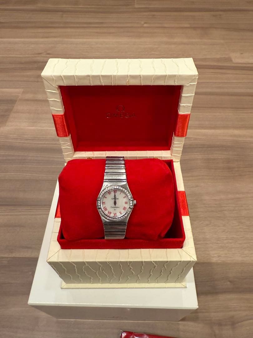 オメガ　レディース　時計