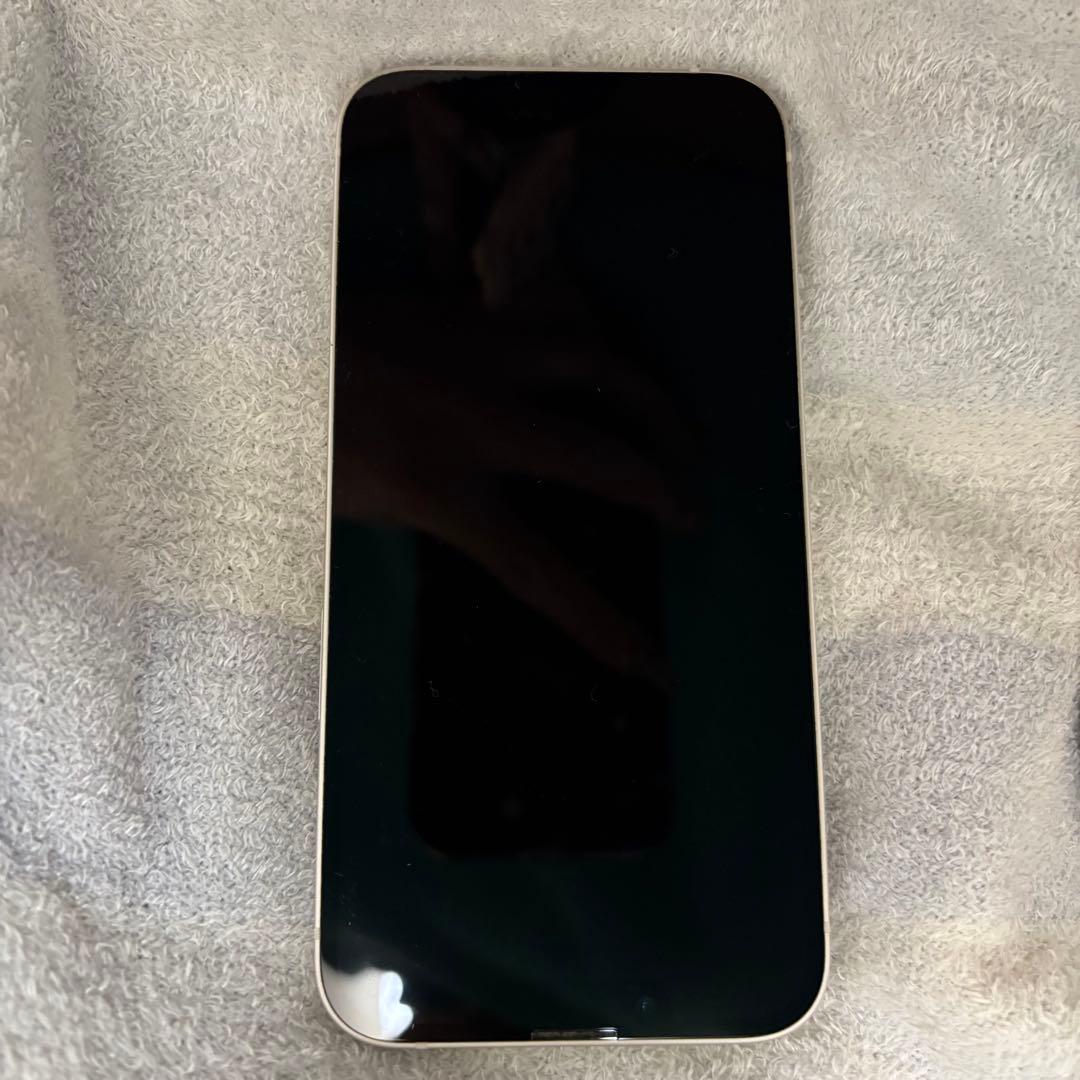 【美品】Apple iPhone 13 ホワイト 本体