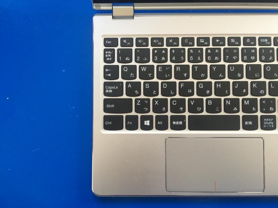 レノボ YOGA 710 11.6 型 IPS/SSD/Office/Win