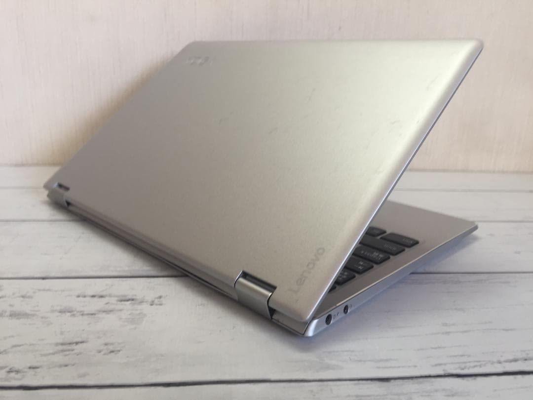 レノボ YOGA 710 11.6 型 IPS/SSD/Office/Win