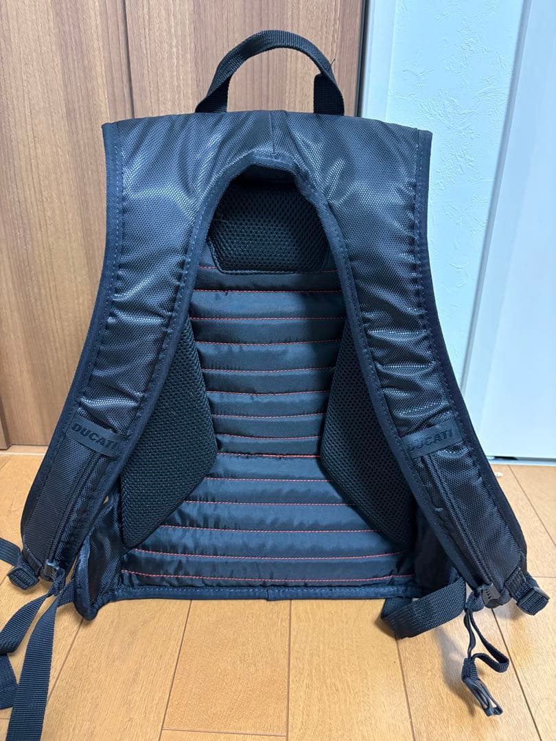Ducati正規品Redline B4 マルチリュックサック