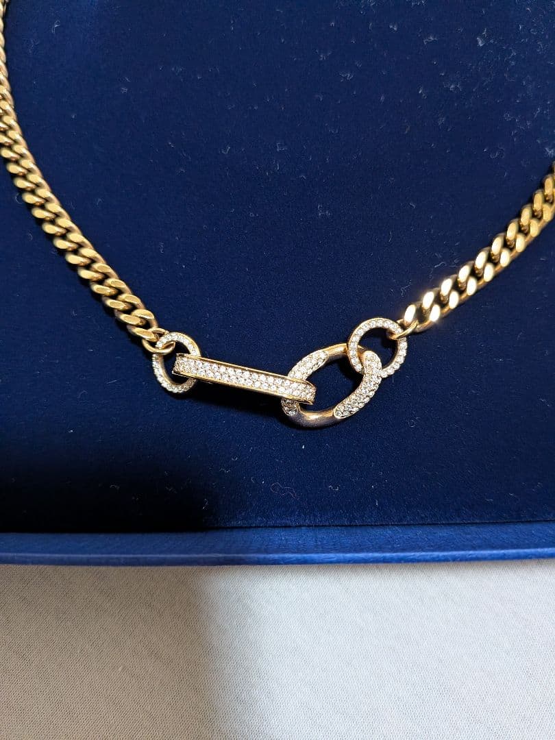 スワロフスキー　dextera ネックレス