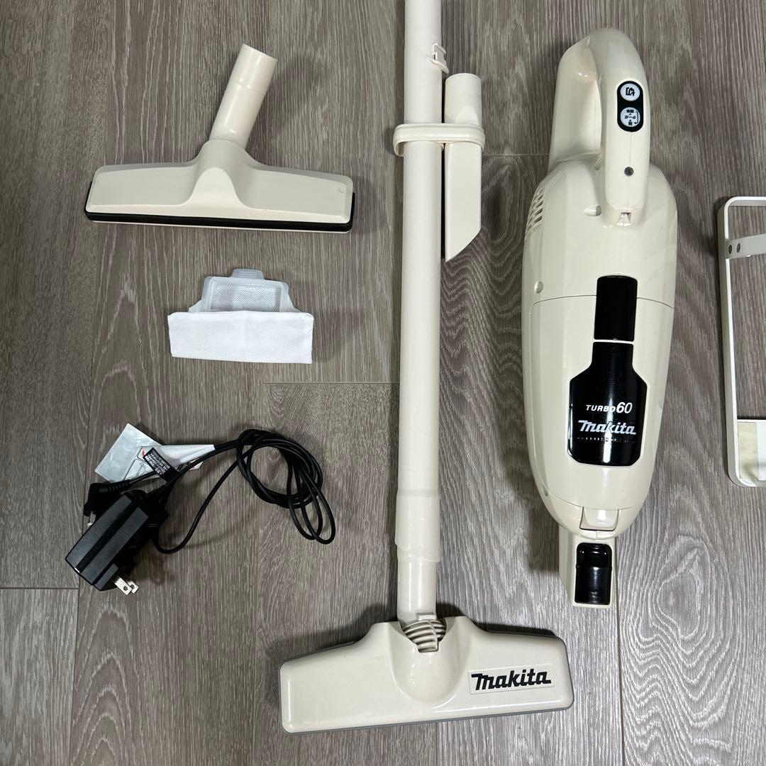 Makita スティッククリーナー TURBO 60 & 山崎実業スタンド付き