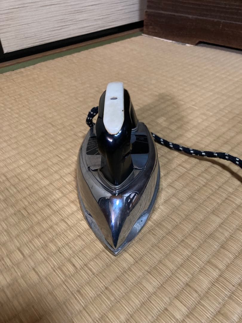 【東京芝浦電気】電気アイロン　アンティーク
