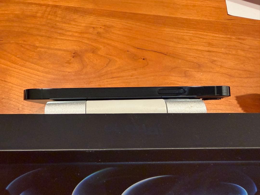 iPhone 12 Pro 256GB SIMフリー【バッテリー91%】