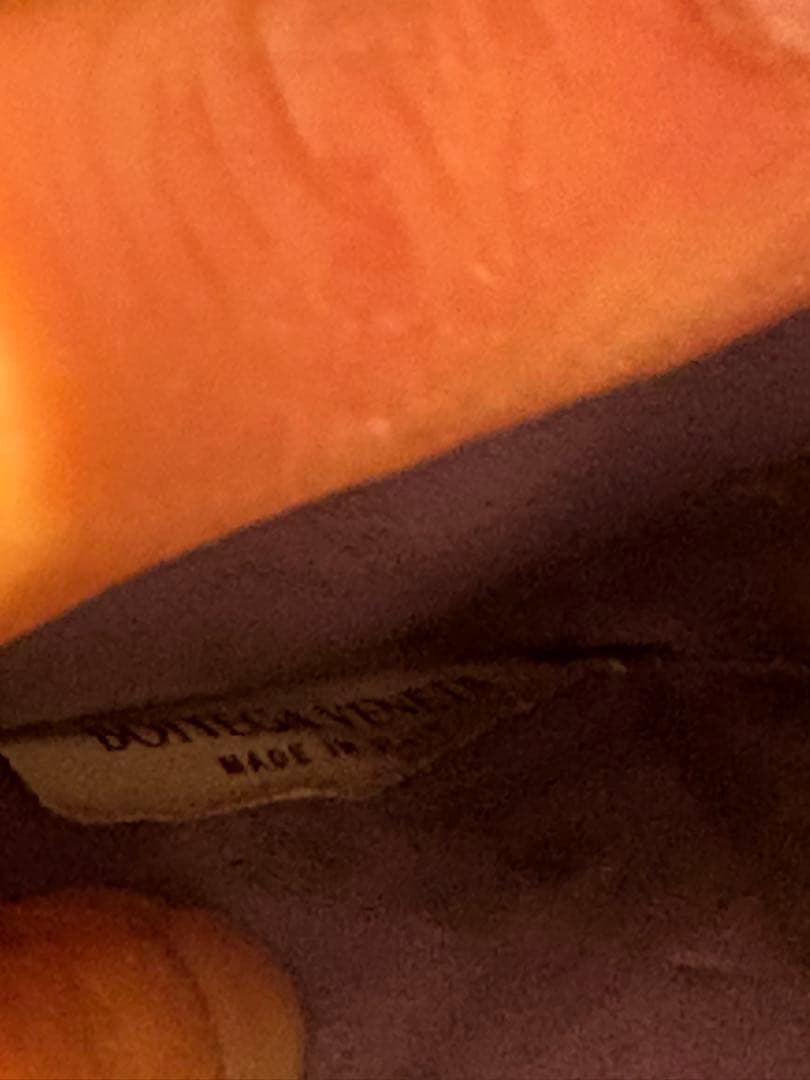 BOTTEGA VENETA レザー長財布 ラウンドファスナーパープル