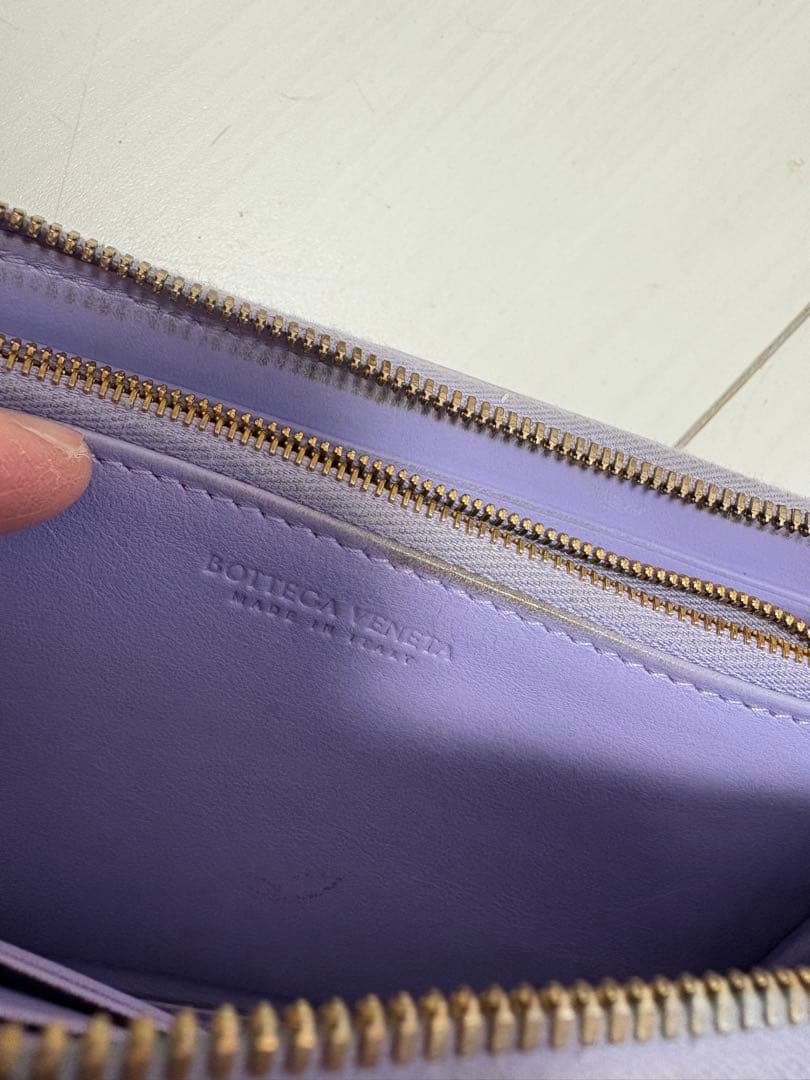 BOTTEGA VENETA レザー長財布 ラウンドファスナーパープル