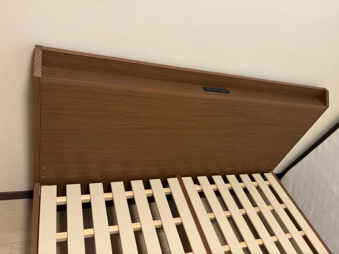 【引取限定】ニトリ　ダブルベッドフレーム　ヴァイン LEG すのこ