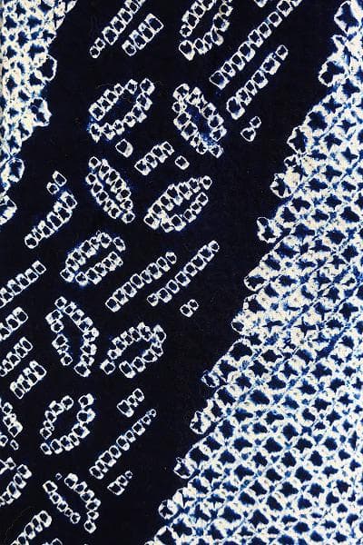 美品 浴衣 有松絞り バチ衿 紺色 よろけ縞 葉 身丈157cm 裄丈63cm