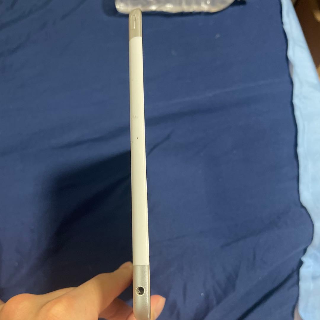 Apple iPad 第9世代 シルバー