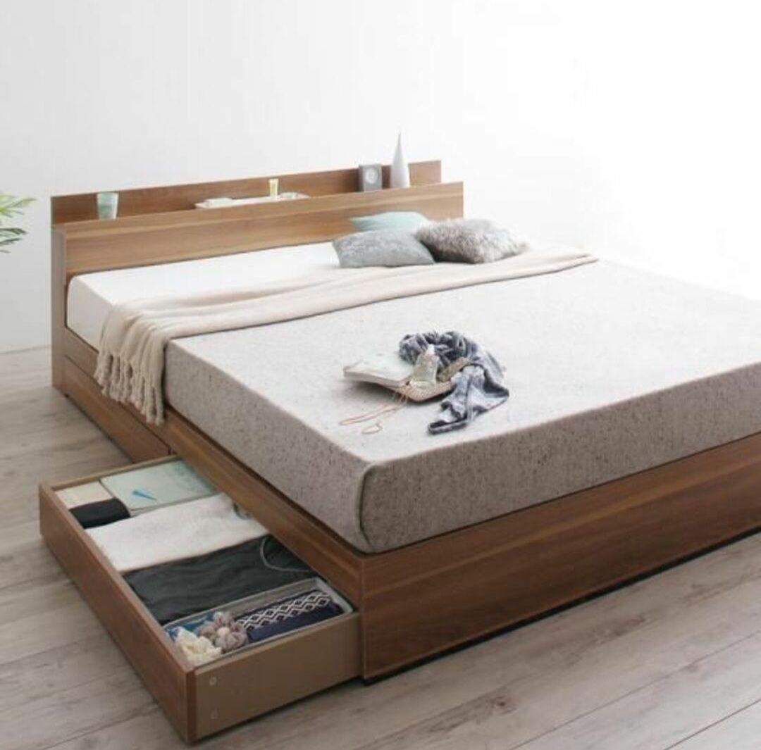 クイーンベッド　引出し収納・コンセント