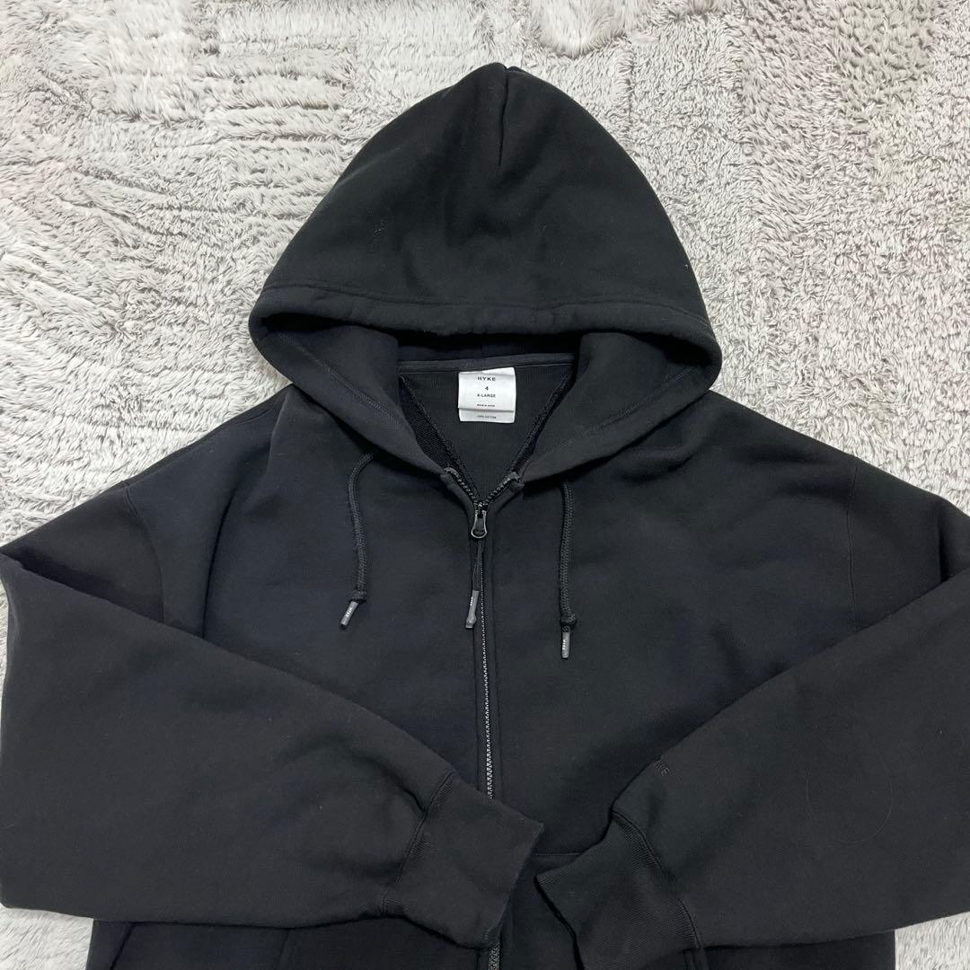 HYKE ジップパーカー