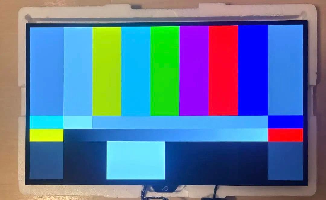 ROG Swift OLED PG27AQDM　有機ELゲーミングモニター