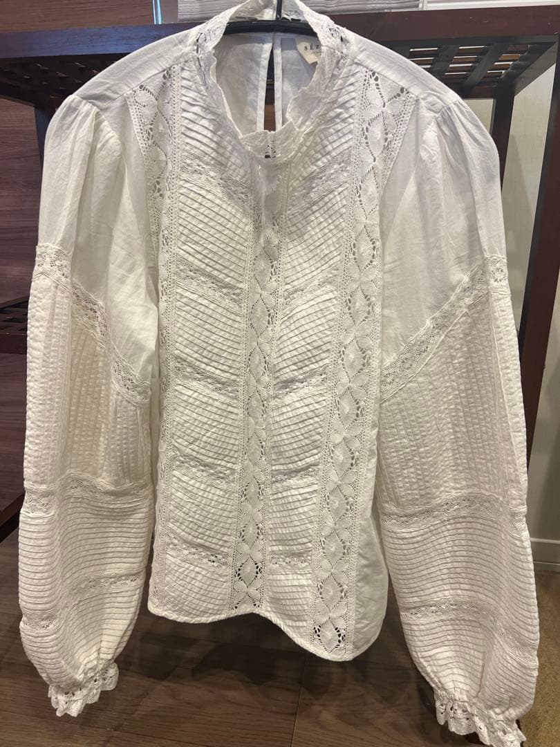 Sezane セザンヌ　コットンシャツ　サイズ36 やや大きめ