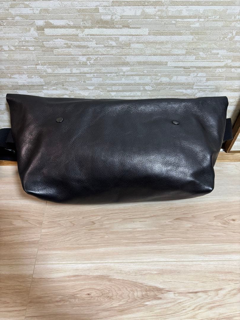 Uni＆co. メッセンジャーバッグ　オールレザー ブラック　黒　メンズ