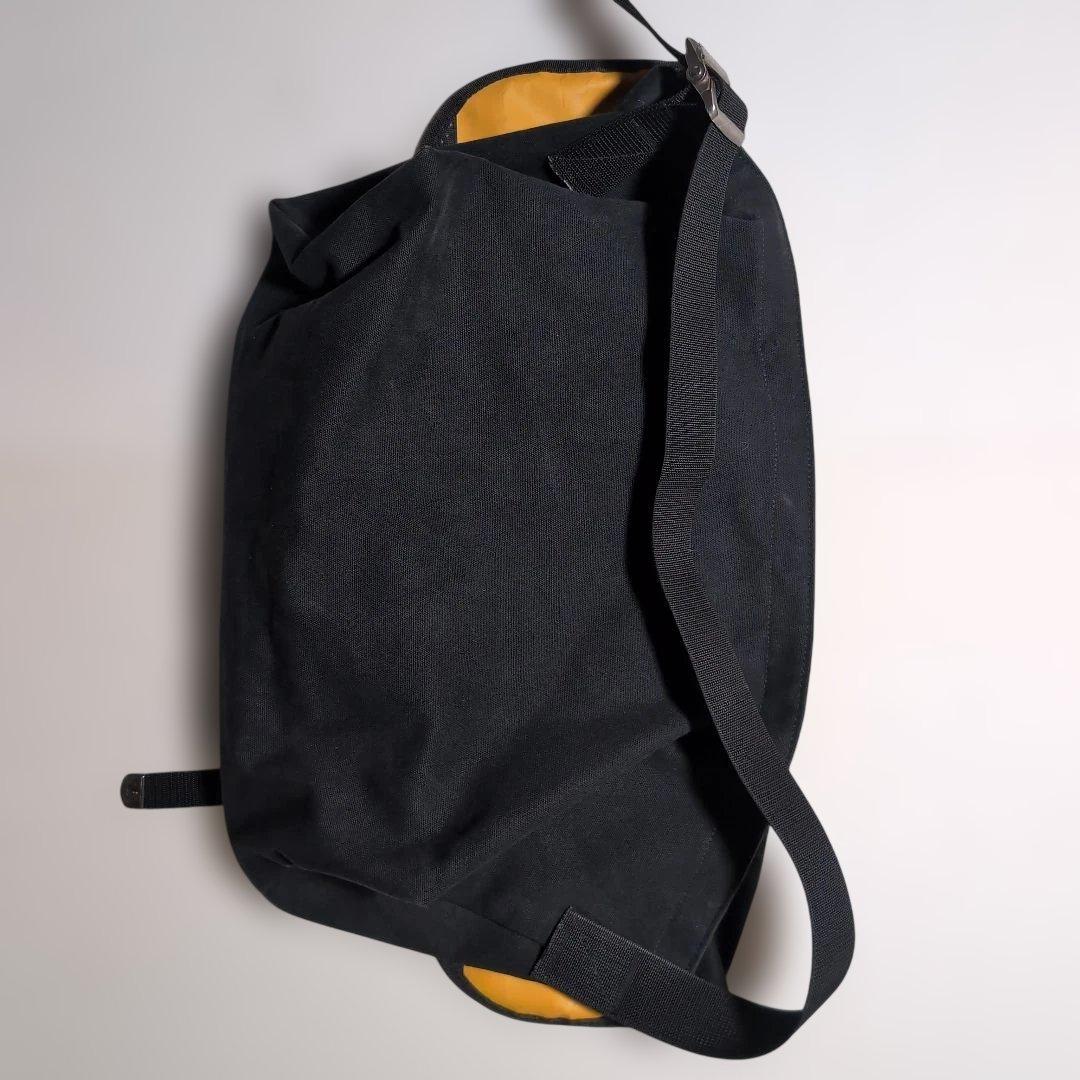 De Martini 3602 ブラック キャンバスメッセンジャーバッグ