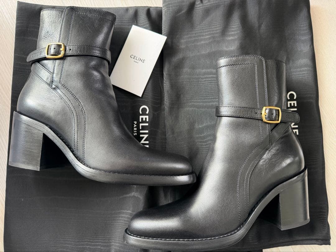 CELINEショートブーツ　値下げ