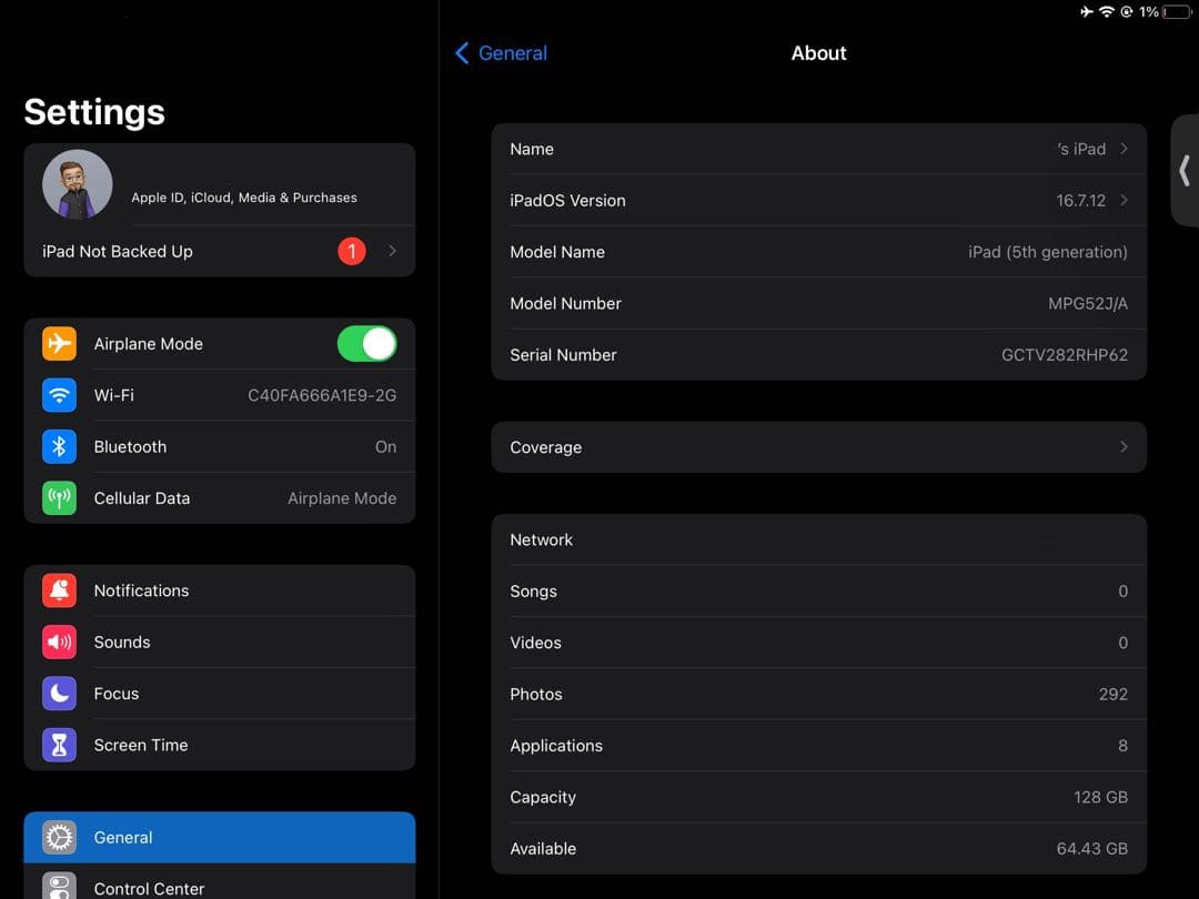 Apple iPad (第5世代) 128GB セルラーモデル　ゴールド
