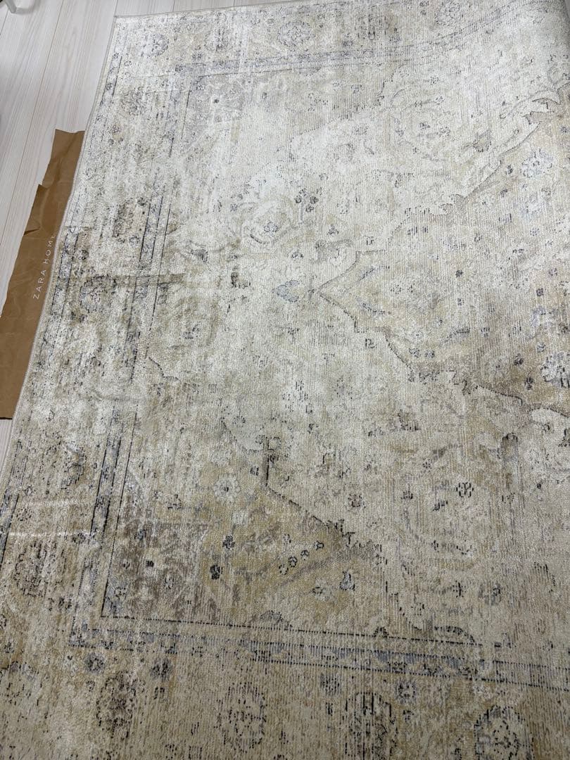 ZARA  ヴィンテージエフェクトラグ 約160x230cm