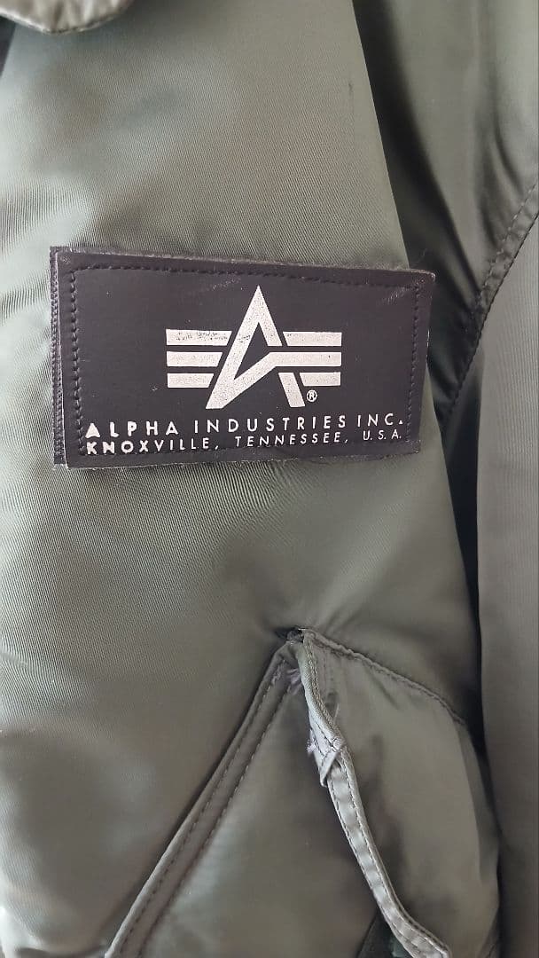 ALPHA　インダストリーズ　フライトジャケット
