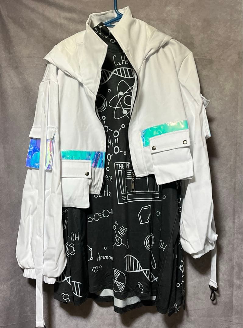 【最終値下げ】 第五人格　囚人　コスプレ　衣装　ウィッグ付き