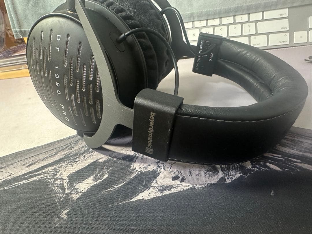 ヘッドホン beyerdynamic DT 1990 PRO Mk1